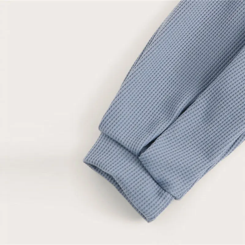 ROMWE V шеи Drawstring Передняя футболка осенняя одежда для женщин Повседневная короткий топ с длинными рукавами осенние однотонные женские топы одежда