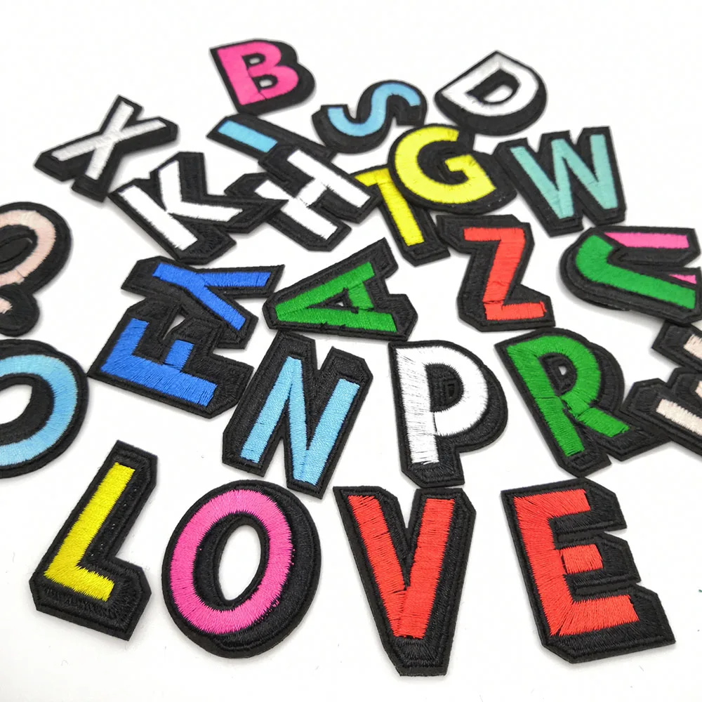 3D мультфильмы 26 букв алфавит патчи вышивка железные для одежды нашивки шитья