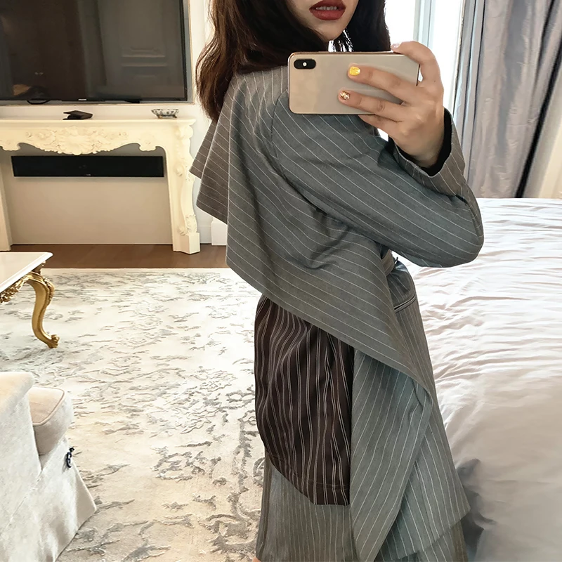 Deat New Autumn And Winter Lapel Long Sleeve Gray Striped Pattern Printed Loose Jacket+skirts Print Set JT077
