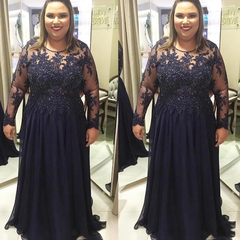 

Latest Gorgeous Navy Blue Long Sleeves Mother of the Bride Dresses Lace Jewel Neck Beaded Wedding Guest Gowns Sweep Train 2021