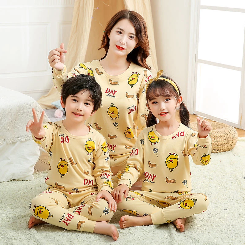 

Mama Mother Daughter Son Clothes Pajamas Sets Winter Autumn Family Matching Pajamas Printed Tshirt Suits Family Look Clothes Set