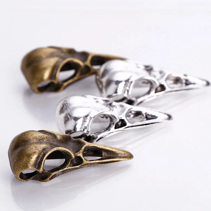 5 Pieces/Lot Pendant DIY Handmade Jewelry Alloy 3D Hollow Skull Bird Head Jewelry Accessories  Charms For Jewelry Making
