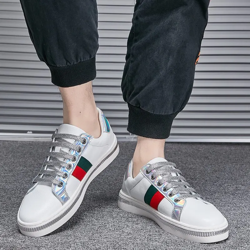 

Fashion Luxury Men Shoes White Golden Bee Embroidered Sneakers Board Trainers Glitter Men's Casual Shoes Leather Sneakers For Me