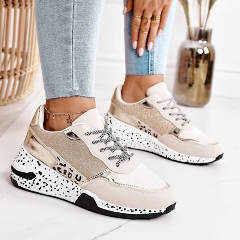 

Веснняя кружевая на платформе со шнурками; Спортивная обувь для женщин; Сезон 2021; Дышащая женская спортивная обувь женская обувь с леопардо...