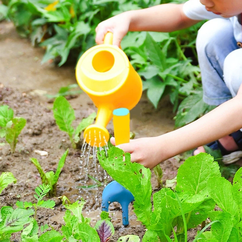 

1 Set Plastic Garden Tool Toy Sandpit Sandbox Tool with Shovel Watering Pot Interactive Gardening Tool Kit Beach Toy Sand Toy