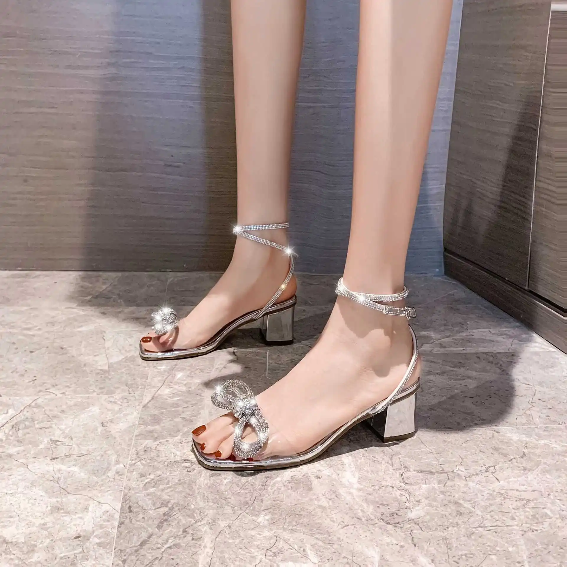 

High heeled shoes 2021 new summer diamond knot sandals women's cross strap slim heel diamond shoes