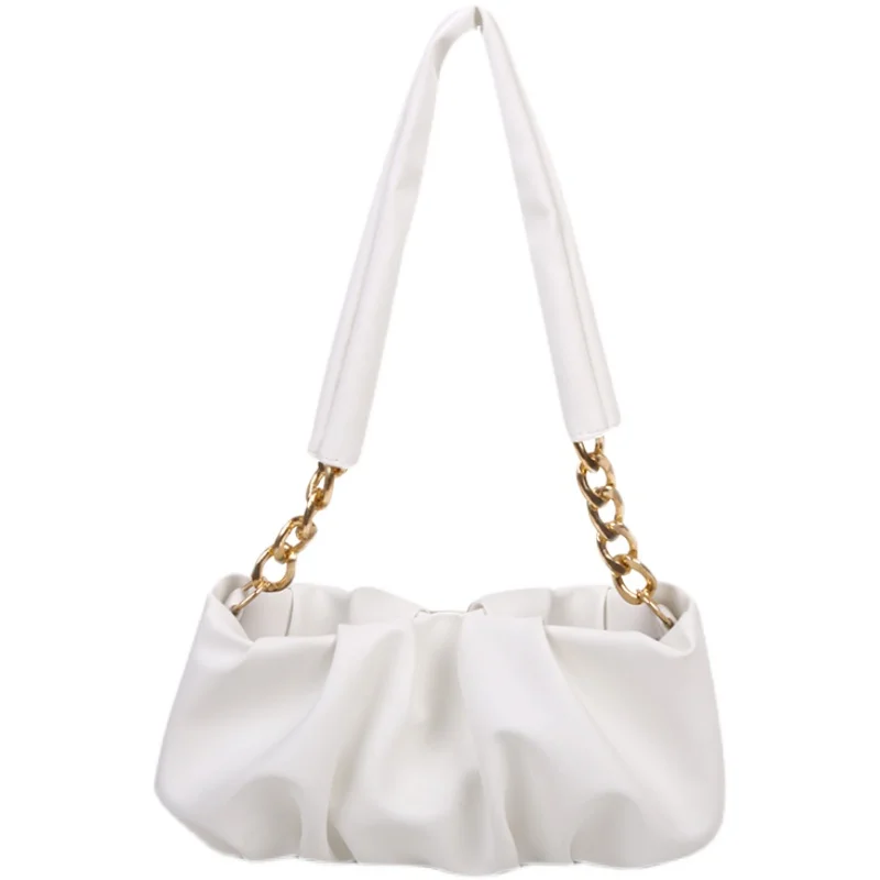 

French niche bag female summer 2021 new trendy one-shoulder armpit bag high-end sense of all-match messenger fold cloud bag