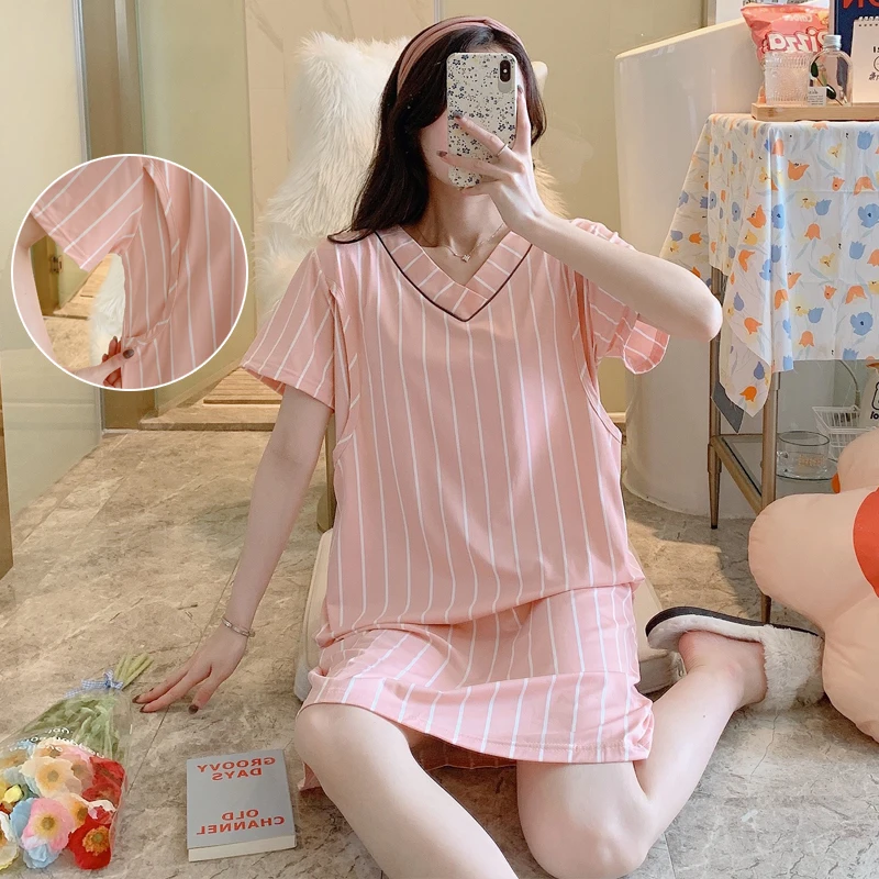 

2021 Maternity Breastfeeding Nightgowns 2021 Women Short Sleeve Sleepwear Nightie Mother Nightwear Pregnant Stripe Nursing Dress