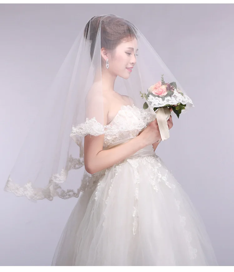 

Cheap In Stock Bridal Veils Shoulder Length One-Layer White Ivory Lace Appliques Wedding Veils for Bride