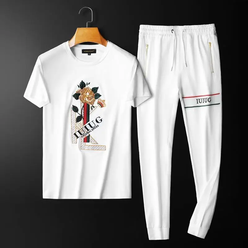 

2021 new summer short sleeve t-shirt men's slim Korean youth leisure sports Outfits pants two-piece men