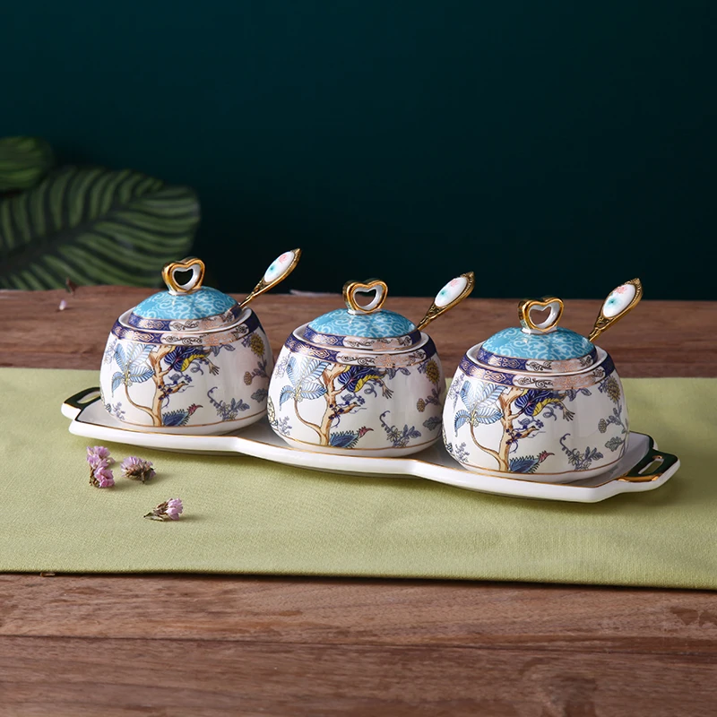 

Европейская креативная влагостойкая коробка для приправ, керамическая Бытовая емкость для приправ, соляная банка, набор бутылок для припра...