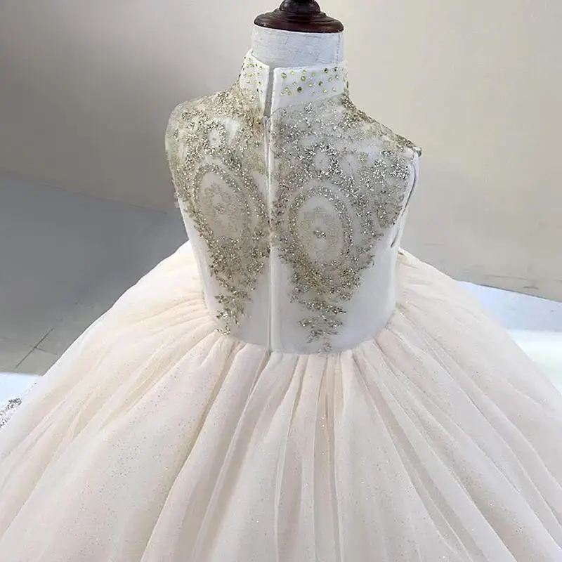 Платье принцессы с длинным шлейфом роскошное благородное вечернее платье