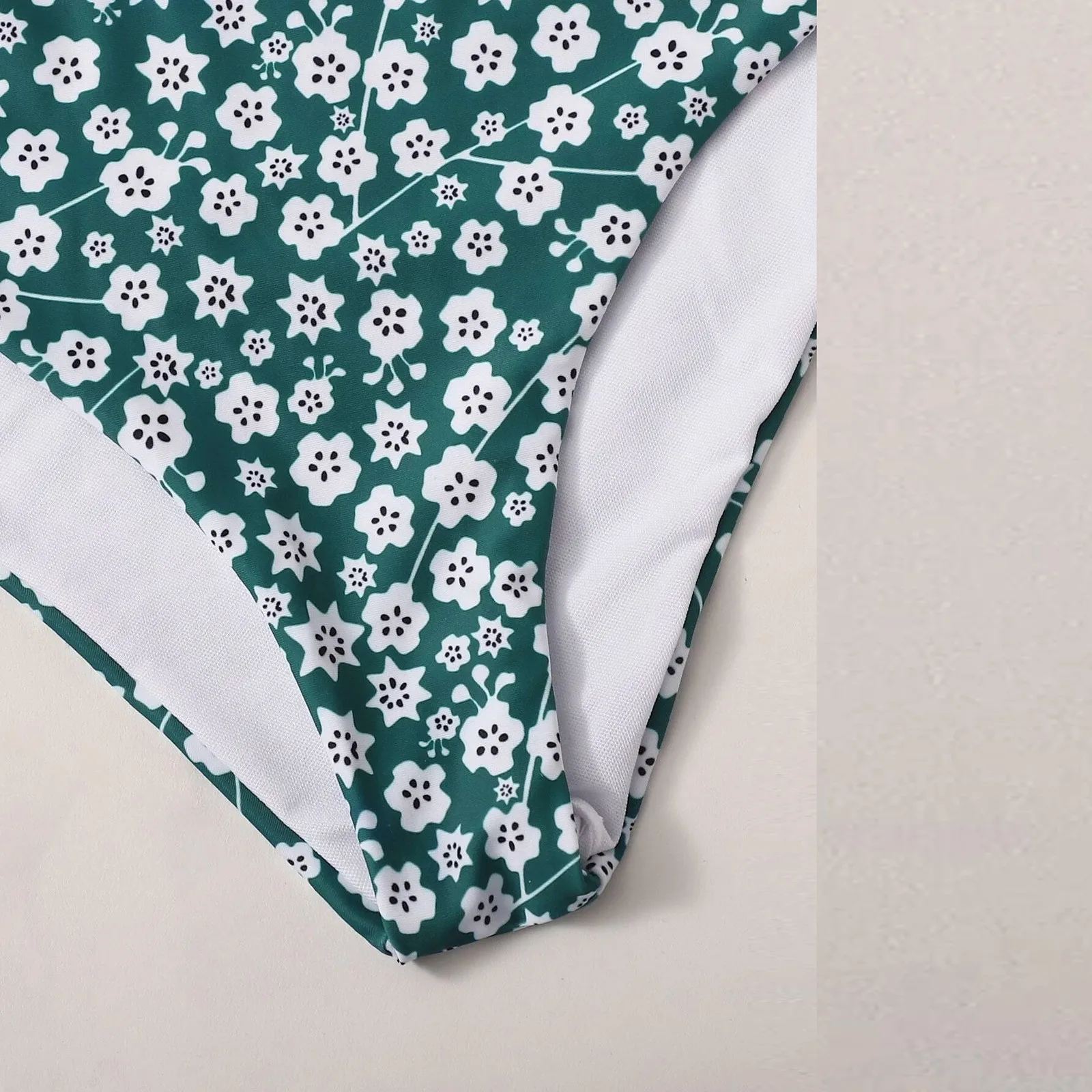 

Women Two-Piece Print Sling Swimsuit Bikini Set Fashion Casual 2021 Summer Ladies Swimwear Beachwear Swimming Bathing Suit