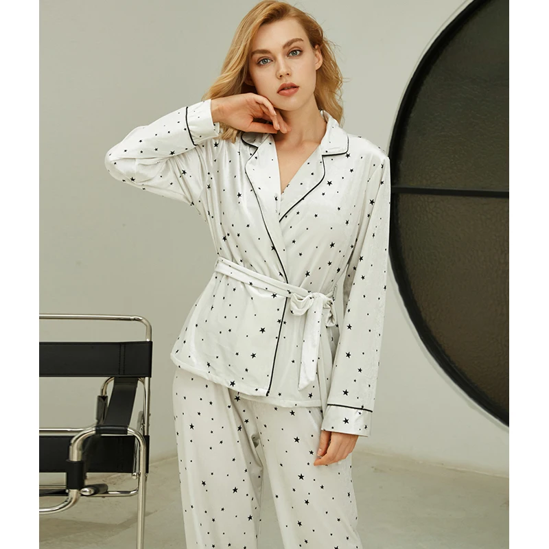 

New style pajamas women long sleeve cardigan Ladies pajamas suits and home service