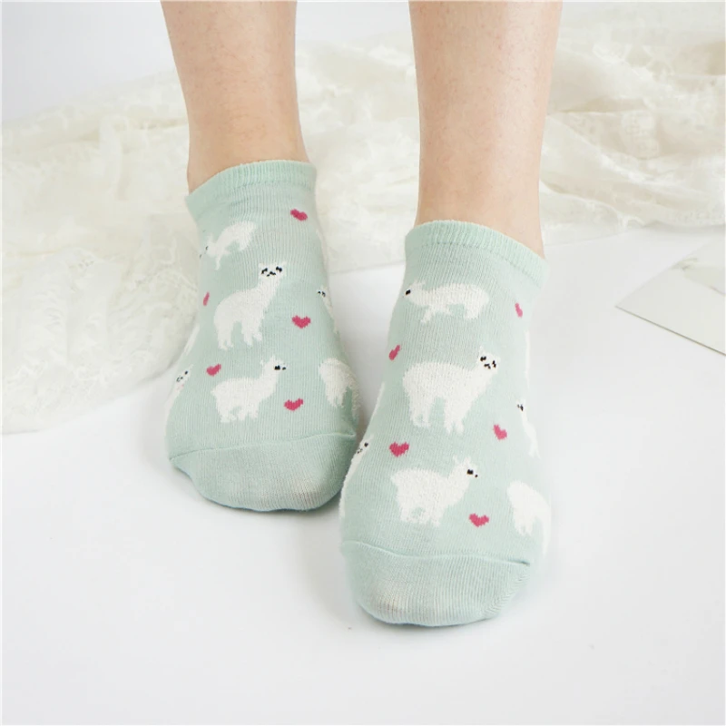 2023 new hot Short Ankle Invisible Tiny Alpaca Love Hearts Socks Farm Zoo Animal Llama like Fluffy Sheep Comfortable Cozy Cotton
