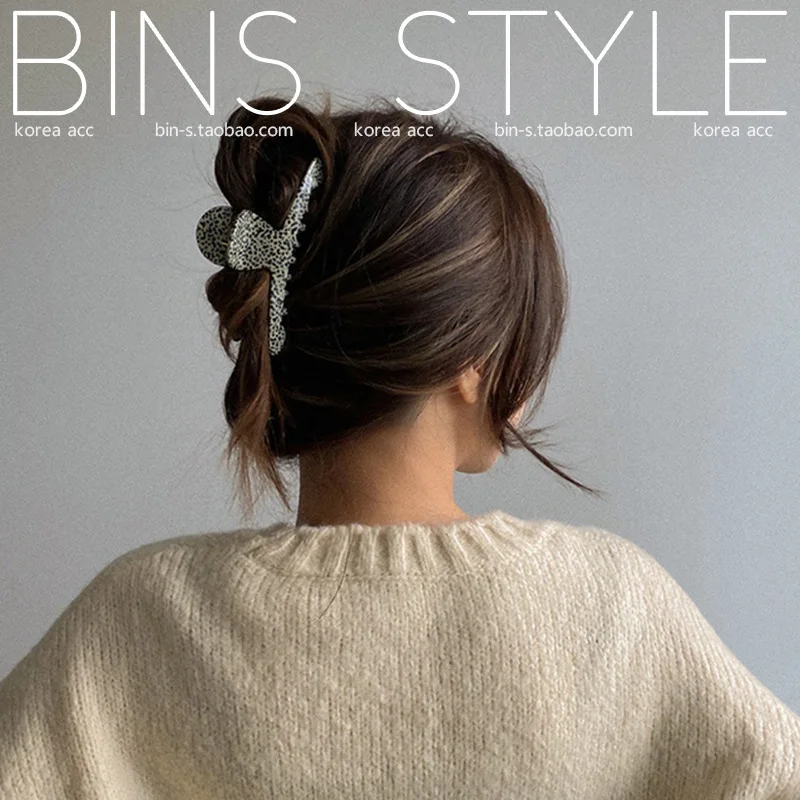 

South Korea's hair clip temperament back head clip French plate hair clip Japanese and Korean shark clip large hair clip