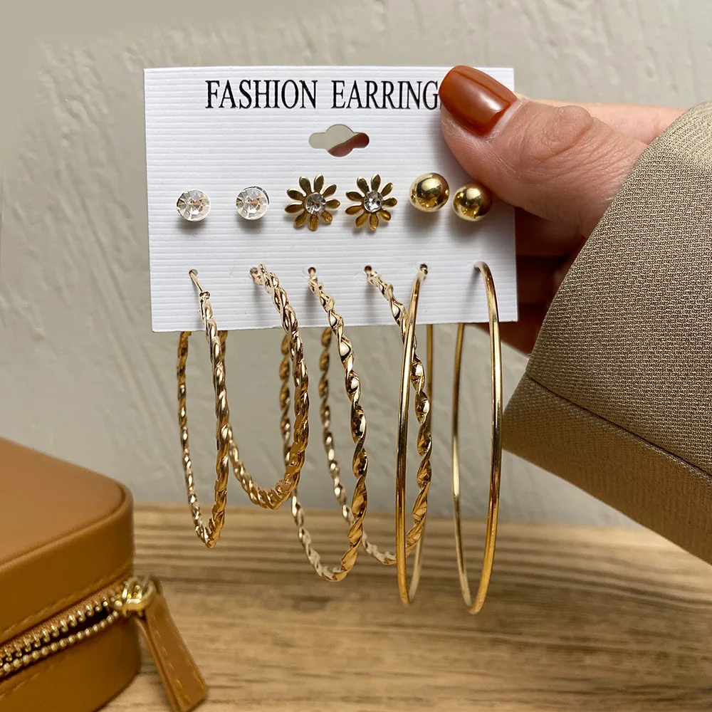 

2022 New Creative Earrings Set for Women Flower Rhinestones Exaggerated Big Circle Gold Color Hoop Earrings Jewelry Gifts