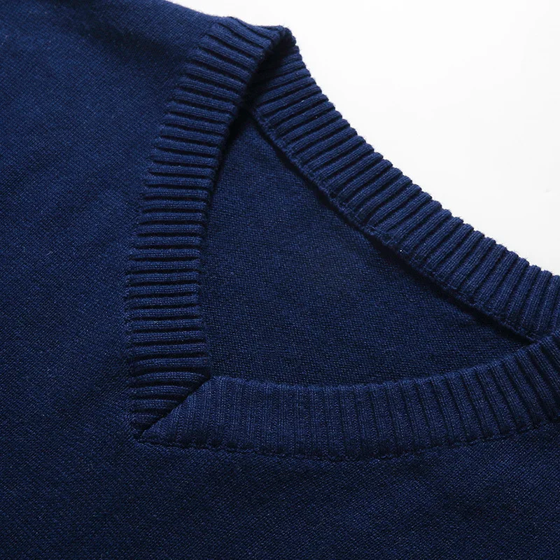 

Men's Wool V-neck Vest Sweaters Autumn Spring Warm Sleeveless Solid Slim Fit Clothes Knitted Cotton Casual Fashion Male Coat