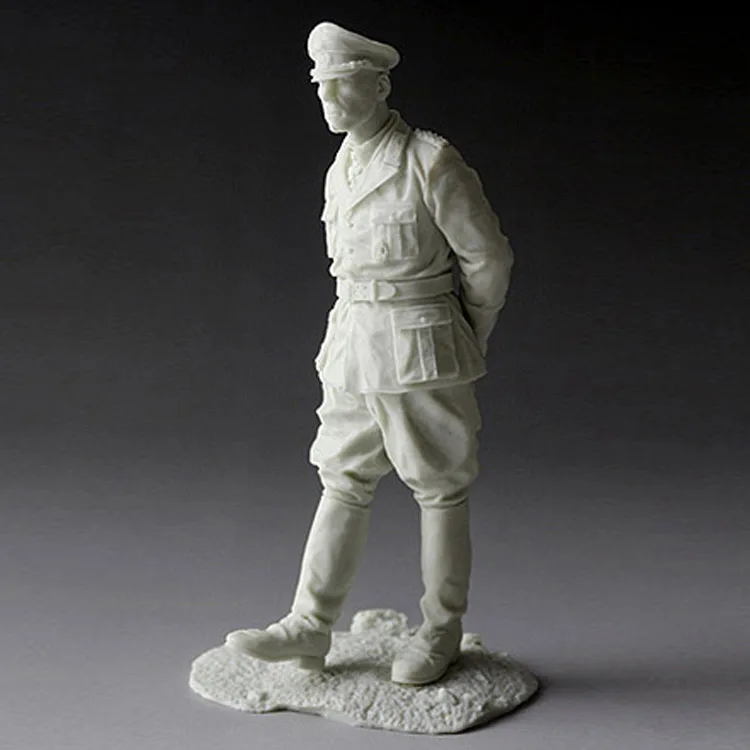 1/16 Набор фигурок из смолы Erwin Rommel(с основанием) 120 мм