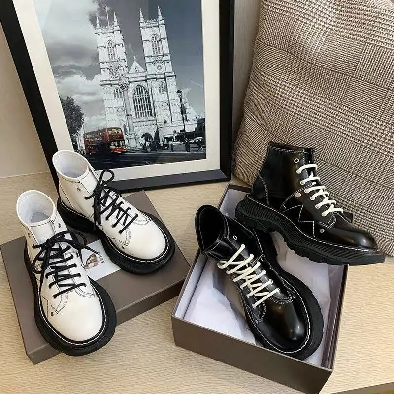 

2021 new all-match British style thick-soled spring and autumn handsome locomotive short boots Martin boots women's shoes