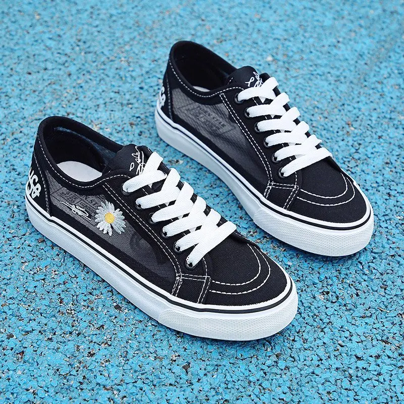 

Women Breathable Sneakers 2021 Spring New Color Matching Mesh Lace Up Ladies Casual Shoes Outdoor Flat Sport Vulcanized Shoes