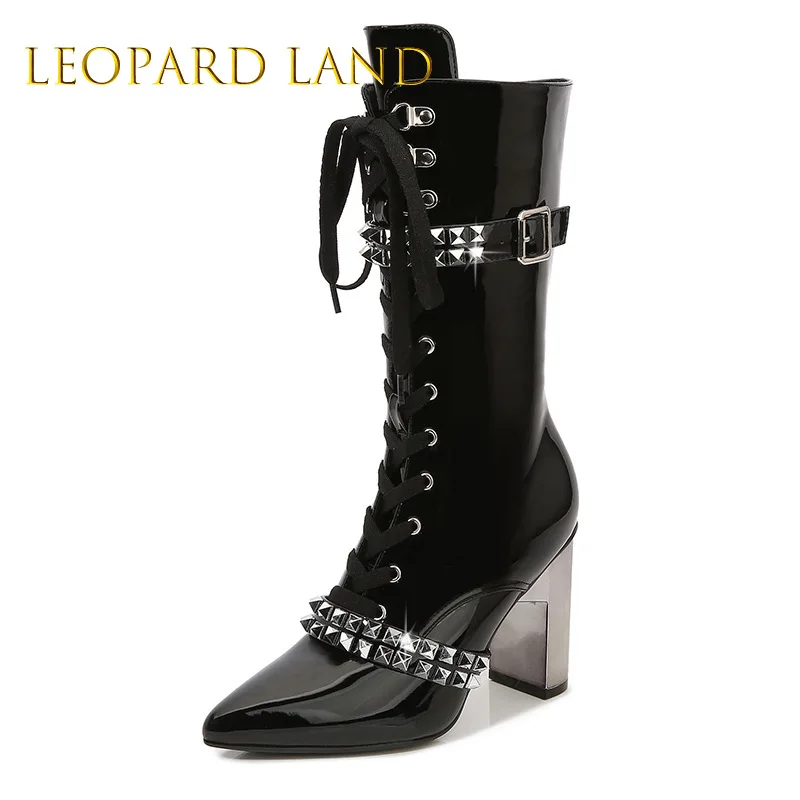 

Leopard Land 1812 Series 9cm Heel Pointed PU Leather Mid-boots Patent Leather Rhinestone Rider Boots Sexy Women's Shoes LFD