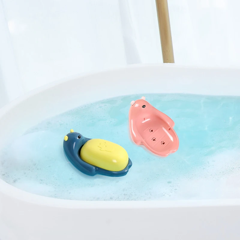 

1Pcs 3Colors PP Plastic with Cover Cartoon Bear Portable for Travel Storage Box Soap Holder Bathroom Accessory