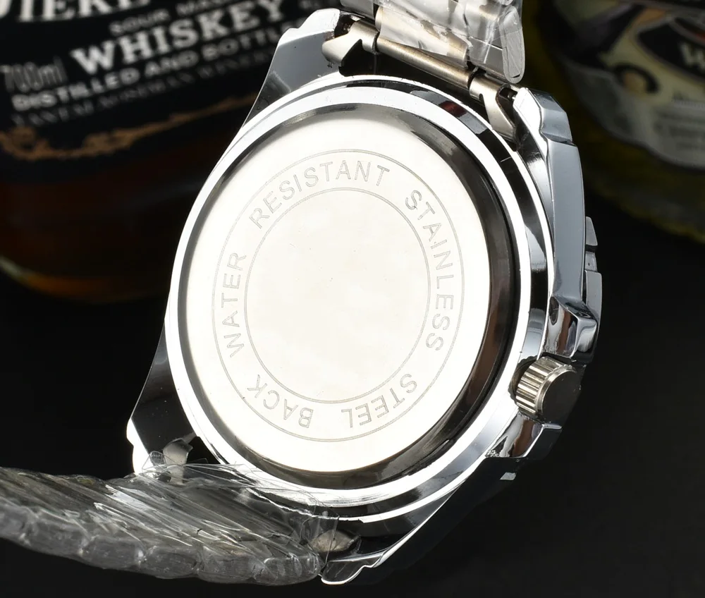 

2021 Men's Watches Luxury Top Brand Quartz Chronograph Watch Fashion Sports Automatic Date Leather Men Clock Relogio