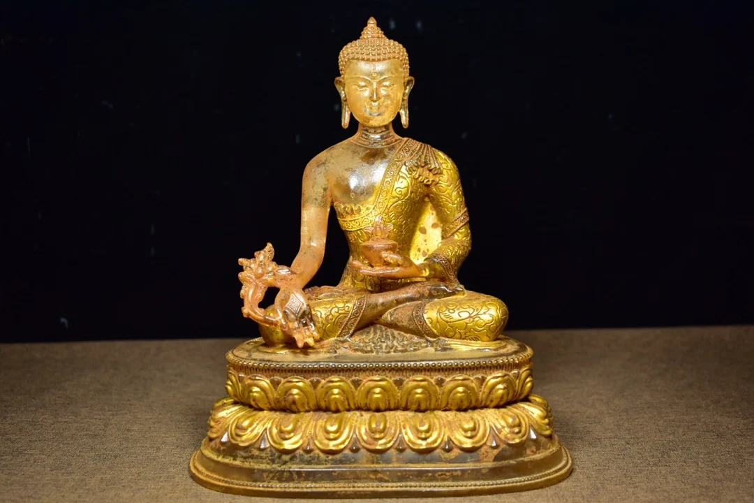 

9"Chinese Folk Collection Old Colored glaze Ancient law Medicine Buddha Sakyamuni Sitting Buddha Ornaments Town House Exorcism