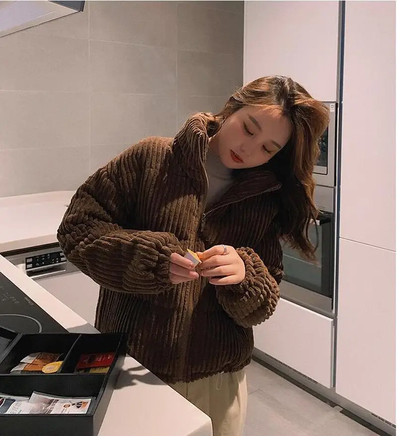 Autumn Winter Corduroy Basic Jeans Jacket Warm Lambswool Bomber Jacket Women Long Sleeve Jacket Casual Denim Jacket 2020 CL759