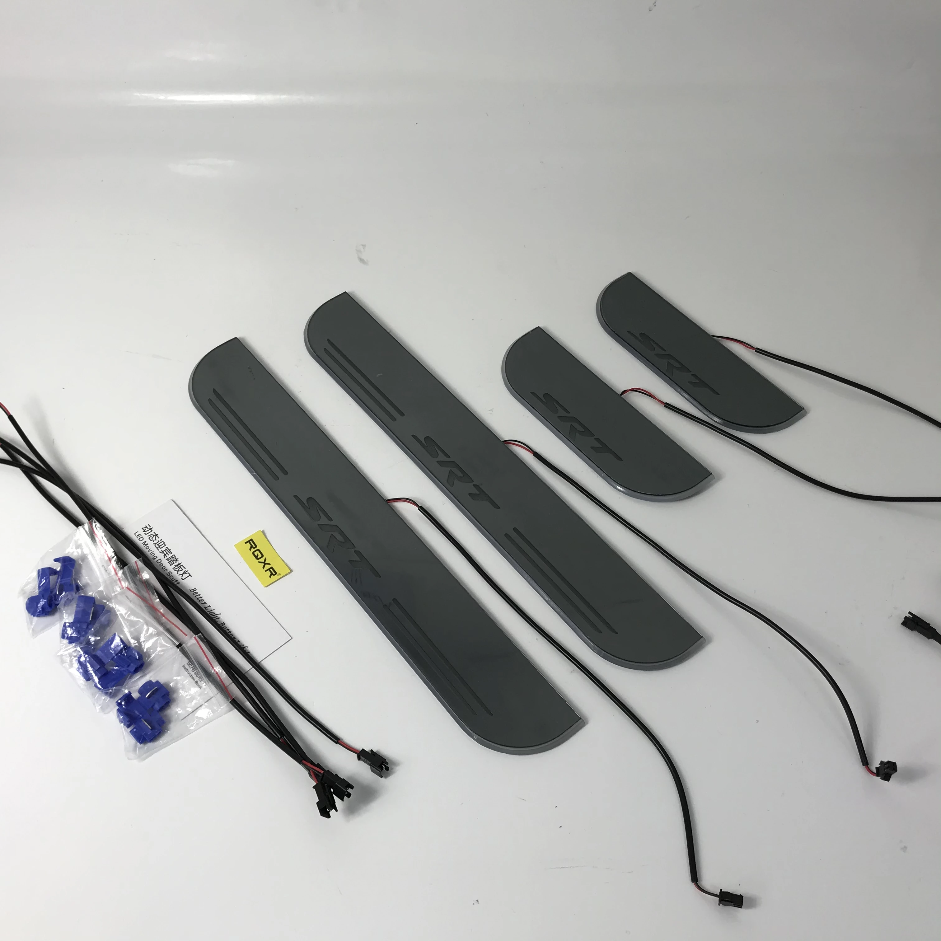 

Rqxr Led Moving Door Scuff for Jeep Grand Cherokee Srt Dynamic Door Sill Plate Flat Lining Overlay Flowing/still Light, 4pcs