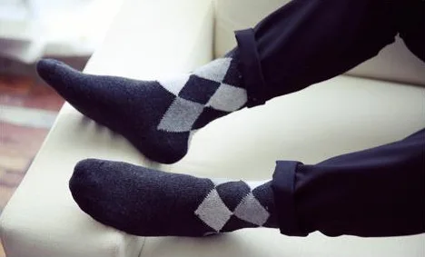 

Korean Version Of The 2021 Winter New Warm Thick Wool Socks Geometric Diamond In The Tube Socks Business Casual Men Socks