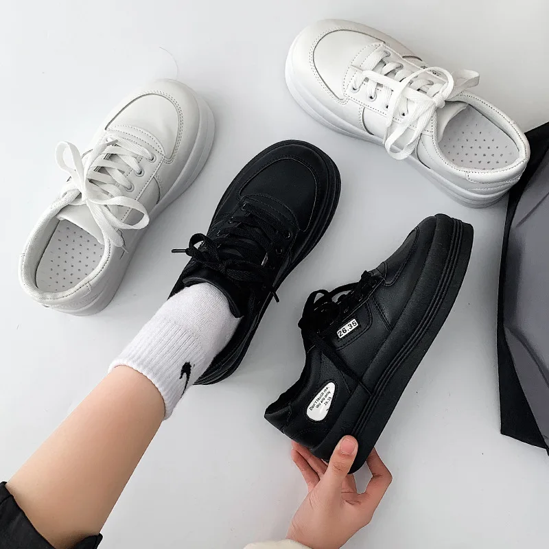 

The spring of 2021 the new large base white shoe han edition ulzzang Japanese schoolgirl joker ins tide round head single shoes