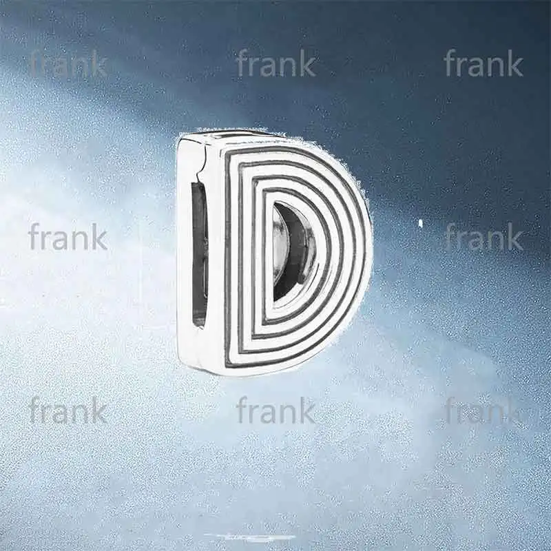 

798200-reflexions letter-d-clip-charm