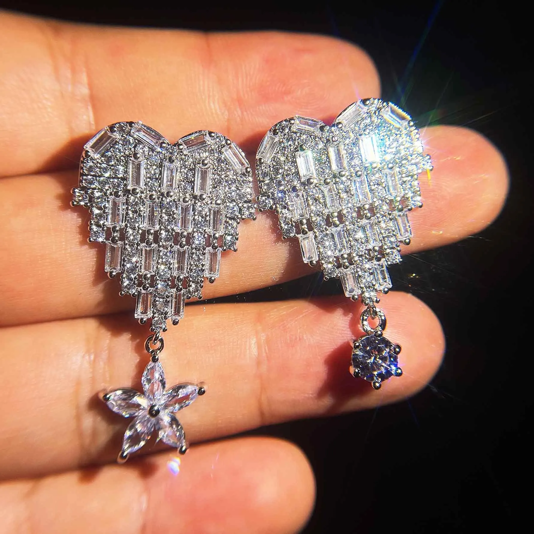 

Luxury Crystal Heart Earrings Women Jewelry Gift Shining Zircon Star Round Asymmetry Earring For Lady Drop Accessories On Ear