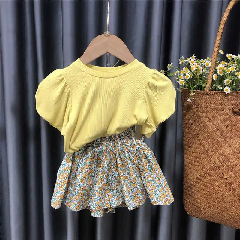 

0-6Y Girls Clothes Set New Kids Round Neck T-shirt Suit Children Clothes Stripe Girl Tops+ Culottes Fashion Girls Clothing Sets