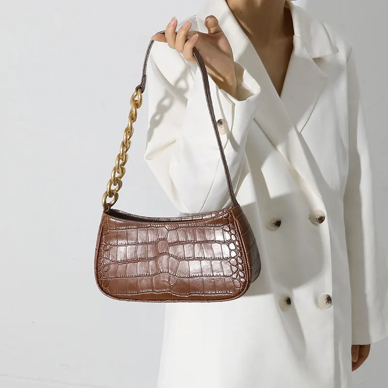 

2021 new baguette bag and purse Pure color chain fashion women shoulder messenger bag women High quality Stone pattern