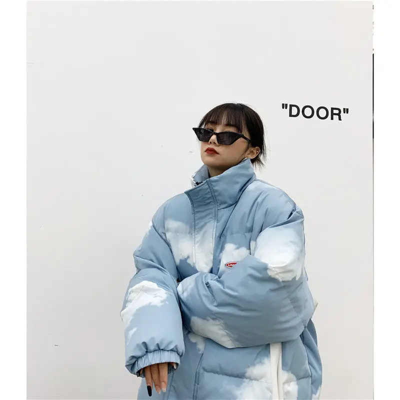 Женская зимняя пуховик JuneLove с принтом в виде облаков |