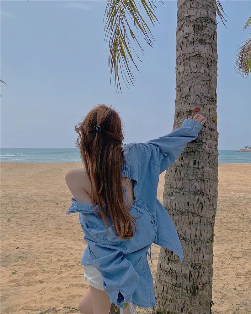 

Casual Ladies tops Summer 2021 Vintage denim lacing Backless belt hollow long-sleeved Blouse Shirts Loose Women Clothing 257B