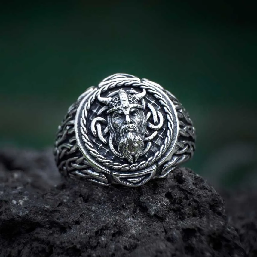 

Vintage Spartan Warrior Helmet Stainless Steel Ring For Men Gothic Punk Norse Viking Warrior Celtic Ring Totem Amulet Jewelry
