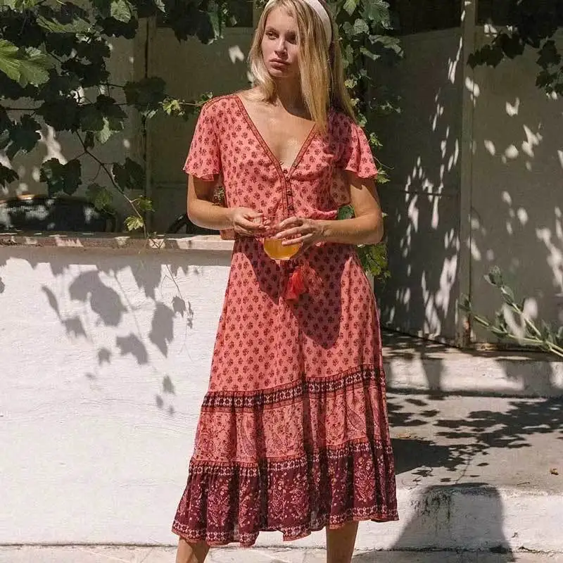 Женское длинное платье миди в стиле бохо красное с цветочным принтом весна лето