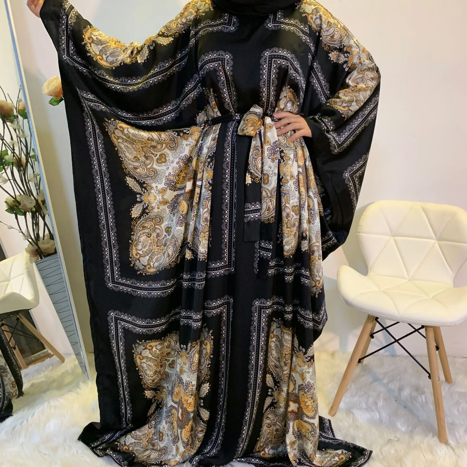 

African Design Loose Robe Abaya Dubai Batwing Sleeve Djellaba Femme Vestidos Kaftan Muslim Dress Lady Party European Clothes