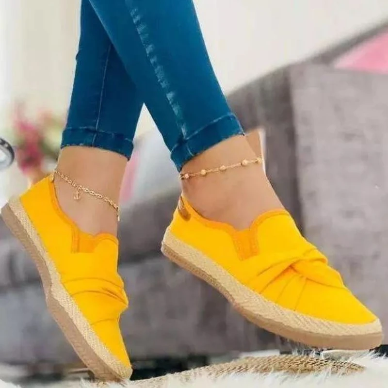 

2021 Flat Heel Suede Loafers Fashion Woven Flat Bottom Casual Shoes, Comfortable and Antiskid, Popular Womens Shoes Km077