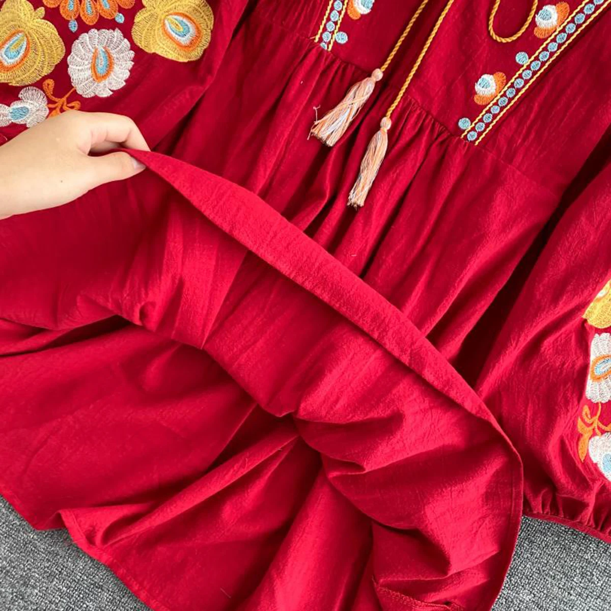 

Jastie 2021 Vintage Women Dresses O-Neck Lace-Up Bow Ethnic Flowers Embroidery Dress Summer Puffs Short Sleeve Loose Mini Dress