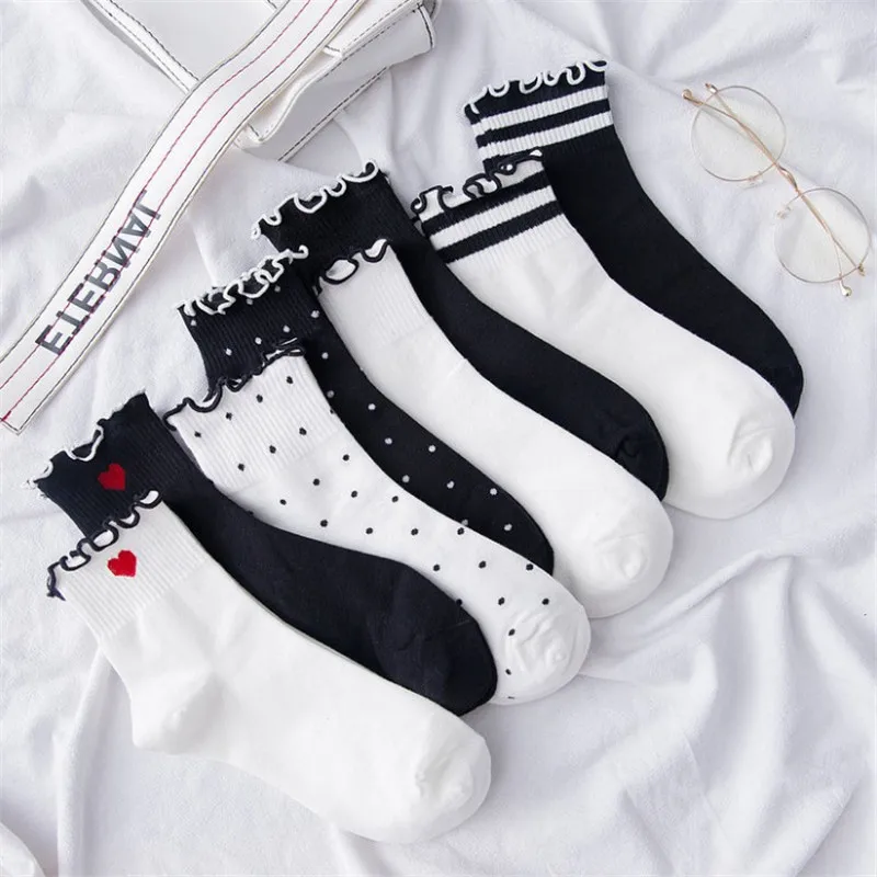 

Richkeda Store New 2021 Women Socks Striped Heart Cotton Lace Cute Dots Casual Women Fashion Lady Socks Princess Girl Cozy