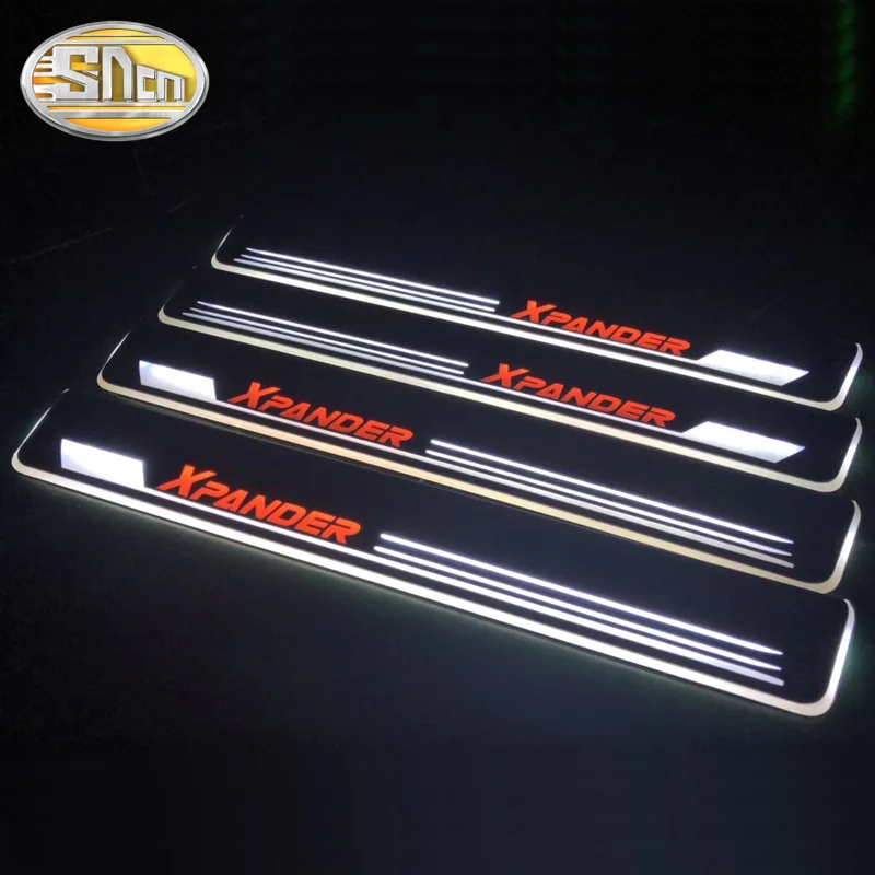 Автомобильная наклейка акриловая движущаяся светодиодная подсветка на педаль