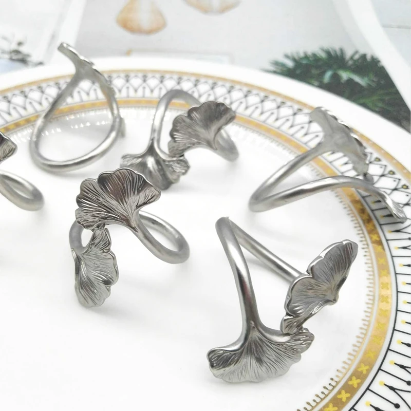 

12Pcs Napkin Ring Ginkgo Leaf Restaurant Metal Napkin Buckle Napkin Holder Hotel Table Decoratio