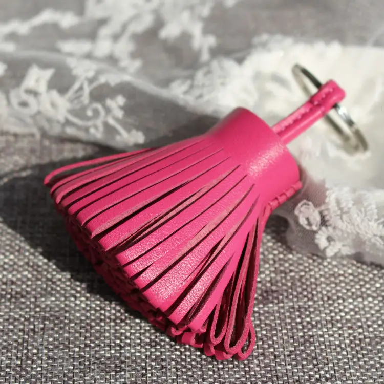 B PINK Известный бренд, роскошный модный подлинный кожаный брелок с кисточкой для ключей, автомобильный брелок для ключей, женская сумка, подвеска на рюкзак - Цвет: B PINK