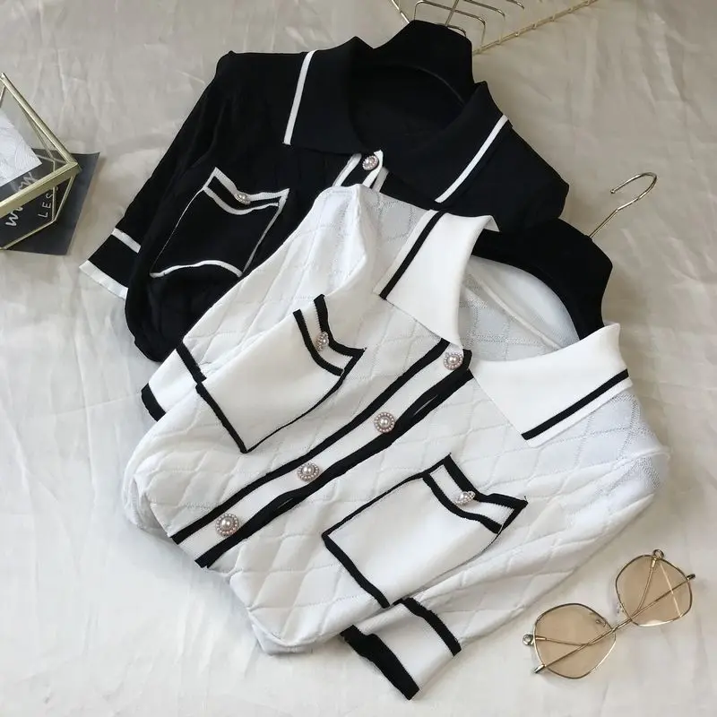 

2021 Summer Women New Sweet Pearl Buckle Pocket Contrast Color Knitted Top Lady's Turn-downed Collar T-shirt Top