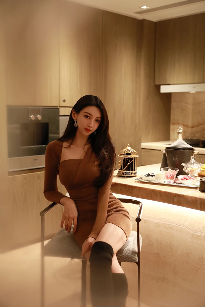 

cashmere knitted bra with two piece dress
